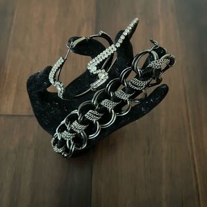 Costume Fine Jewelry Bracelet And Black Earrings, Set Includes 2 Pcs.